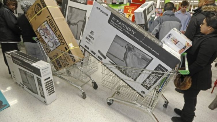 КЗК глоби eMAG заради миналогодишния Черен петък