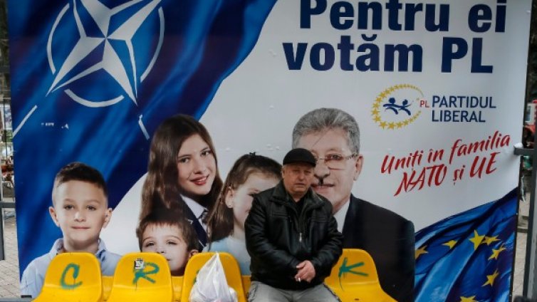 Притисната между Русия и ЕС, Молдова избира парламент