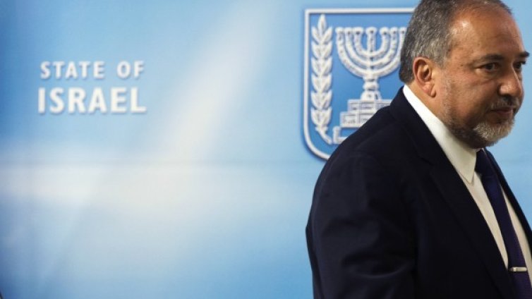 Нетаняху разпуска парламента, ще иска предсрочни избори