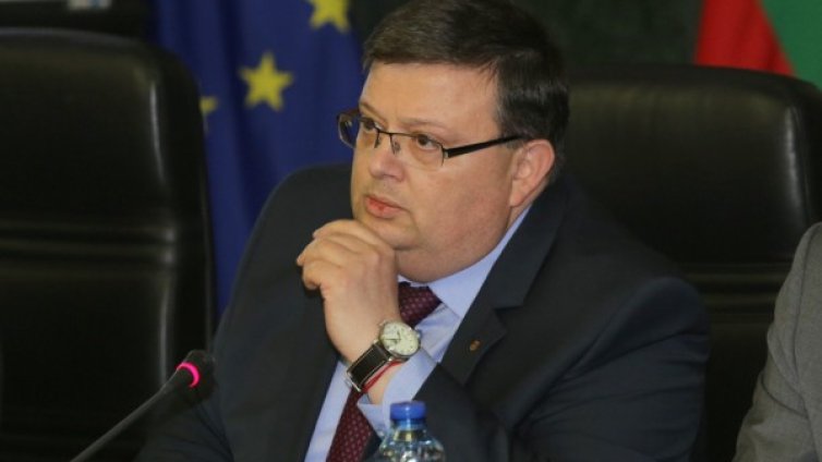 Януарският доклад да не се ползва за политически цели!