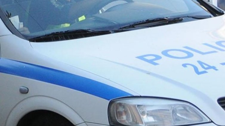 Труп изплува в канала на Аспаруховия парк във Варна 
