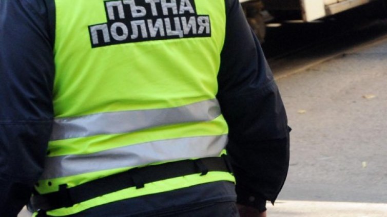 Шофьор с 2.59 промила отнесе три коли в Сливен
