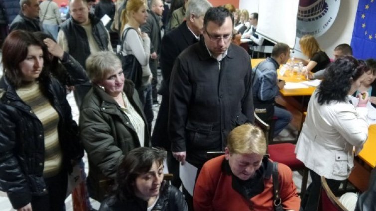 Най-нисък ръст на безработицата през ноември от 2008 г. насам