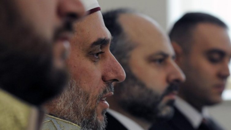 ВУЗ за религиозни лидери поиска мюфтията на среща с ДАНС