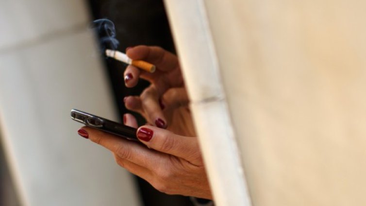 "Умни филтри", а не блокиране на интернет въвеждат в Иран