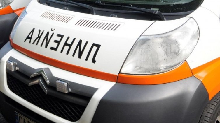 Кутия с фойерверки избухна в лицето на мъж от Елешница