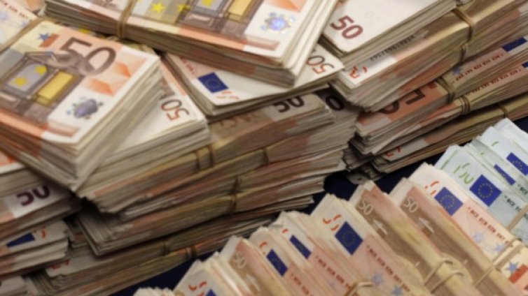 Атина рискува да отприщи нова криза в еврозоната