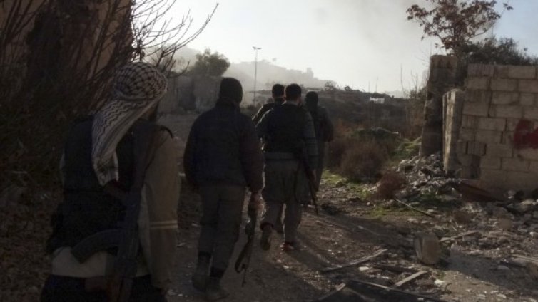 Чужденци се бият срещу Ислямска държава в Сирия