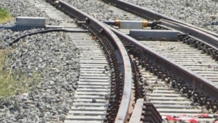 90 души са ранени при сблъсък на два влака в Бразилия