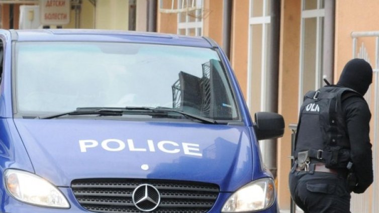 Четирима отвлякоха жена по Нова година, спипаха ги