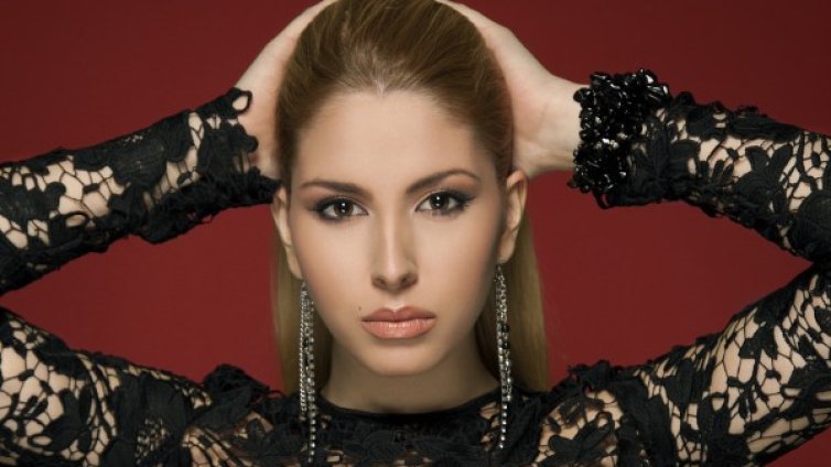 19-годишна софиянка ще трие срама от Мейзер