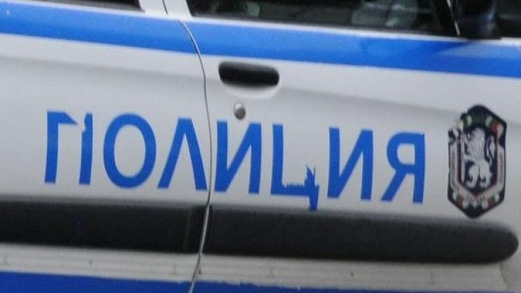 Закопчаха мъж, пробвал да запали джамията в Пловдив 