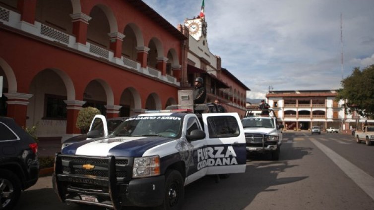 Намериха обезглавени тела и човешки глави в Южно Мексико