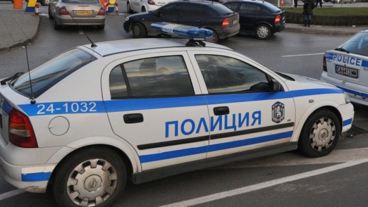 Шофьор остави рейс на спирка в София и някой го подкара