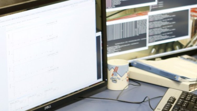 Ислямистки хакери нападнаха държавни и религиозни сайтове във Франция