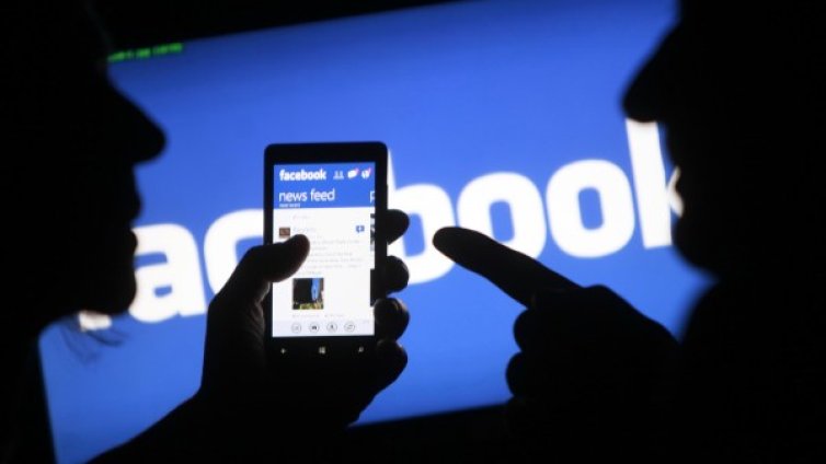 Турция: Facebook да блокира обидни сайтове за Мохамед