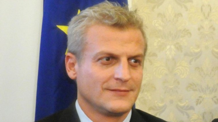 Москов и Цацаров пряко ще си комуникират при нападения над медици 