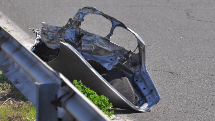 Трима души загинаха в катастрофи за денонощие