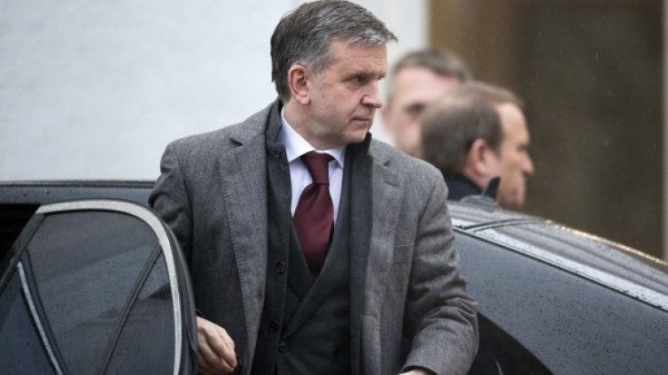 Четири часа дискусии в Минск за Украйна