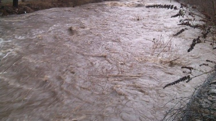  И хеликоптер търси изчезналите в р. Девинска, без резултат