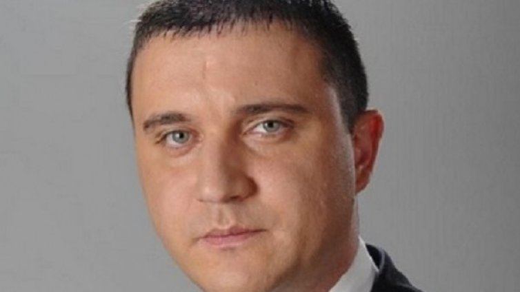 Евтиният петрол не налага актуализация на Бюджет 2015