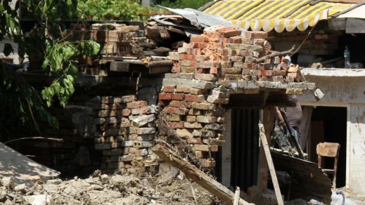 БЧК даде помощи на 128 пострадали от наводнението в "Аспарухово" 