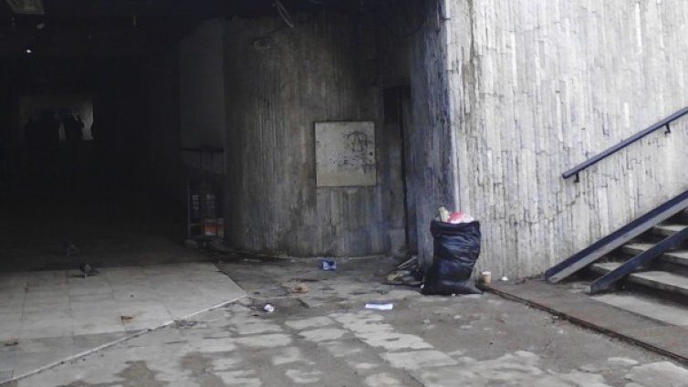 Подлез до столичен мол под вода. Виновен &ndash; кипарисът!