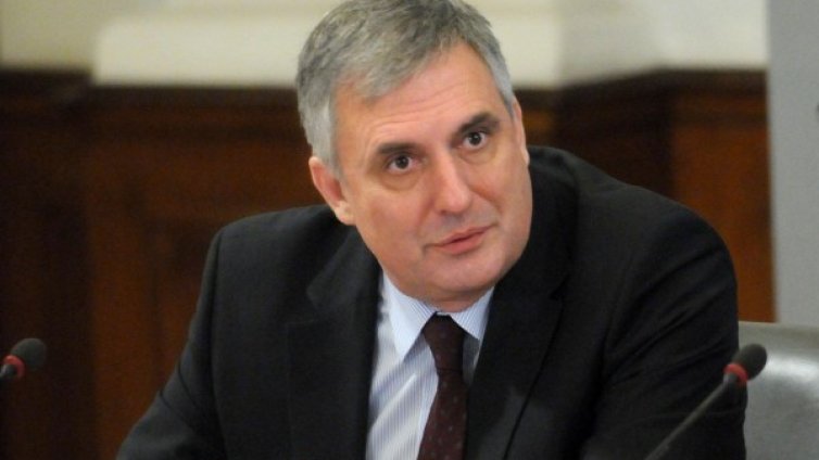 АБВ най-щедри, пишат петица на кабинета