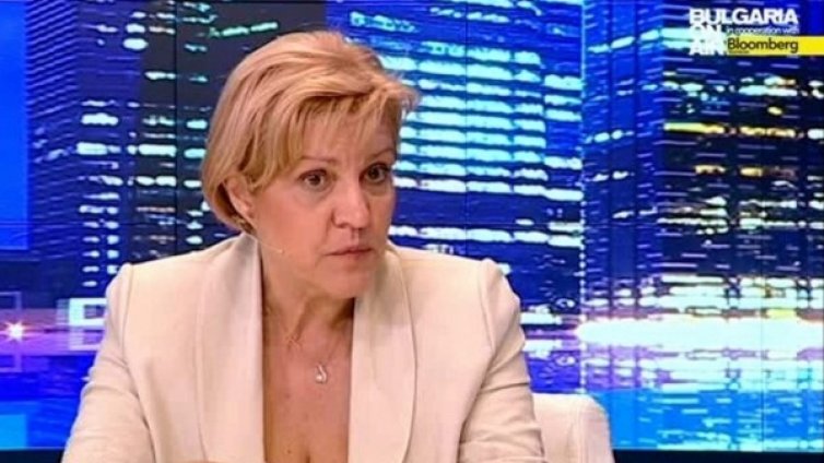 И други банки могат да се включат за дълга, разясни Менда Стоянова 