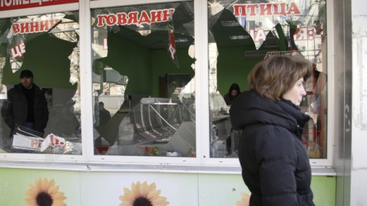 Русия дава газ и хуманитарна помощ на Източна Украйна