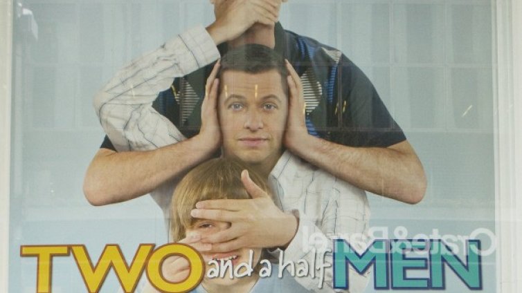 След 12 години: "Двама мъже и половина" свърши