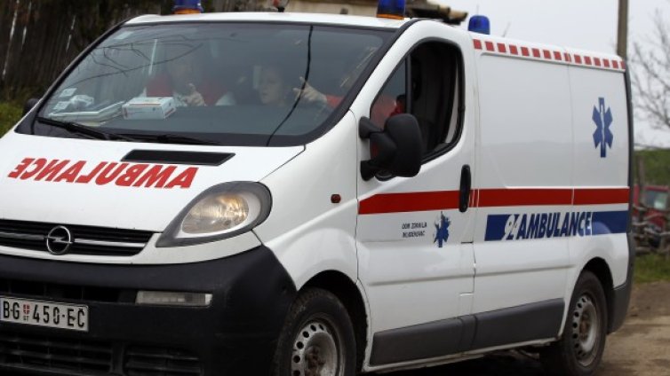 40 нелегални мигранти ранени при катастрофа в Сърбия