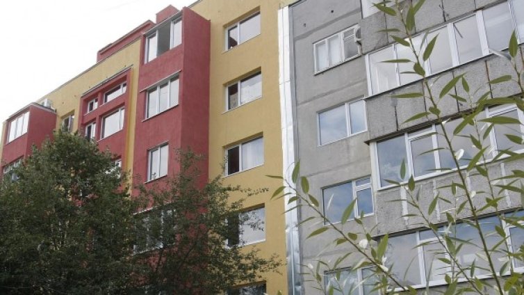 За санирането на панелките &ndash; проблеми много и най-разнообразни 