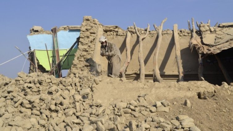 Земетресение предизвика паника в Пакистан