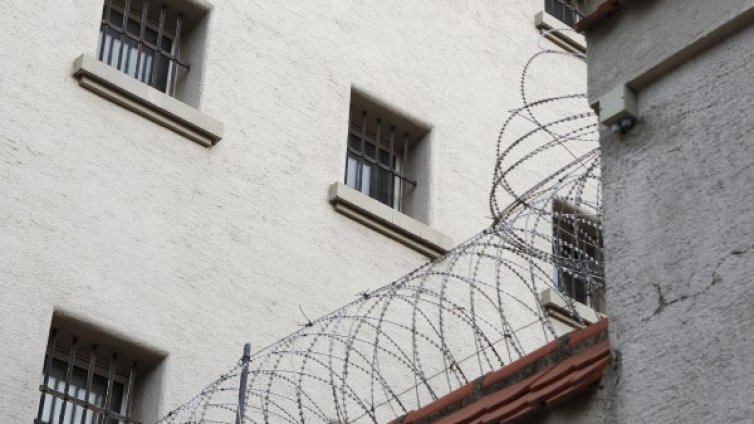 Норвегия взима затвори в Холандия под наем