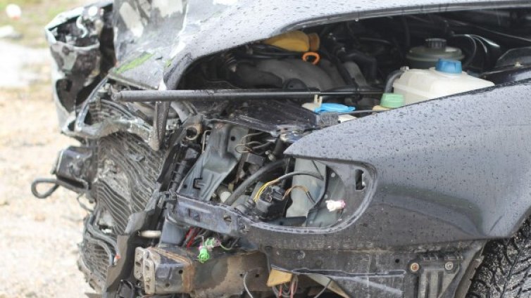 22 души са ранени при катастрофи през денонощието