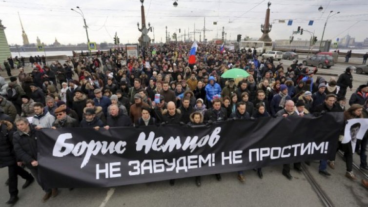 Убийството на Немцов - точка, от която няма връщане?