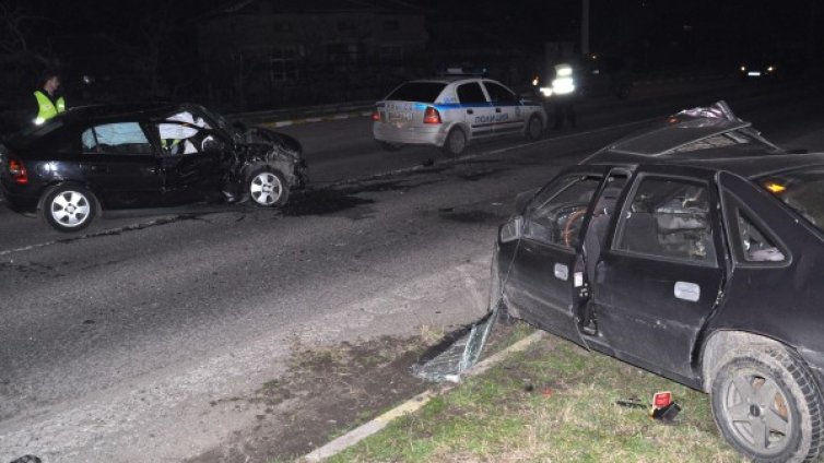 Денонощие без жертви по родните пътища