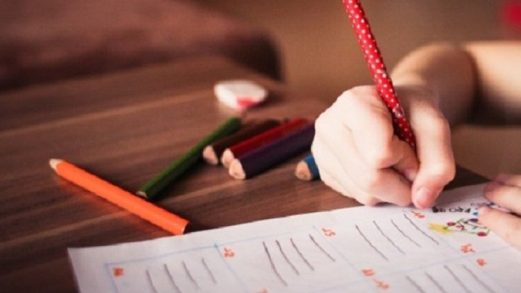  НПО: Азбест в 18 действащи забавачки в София