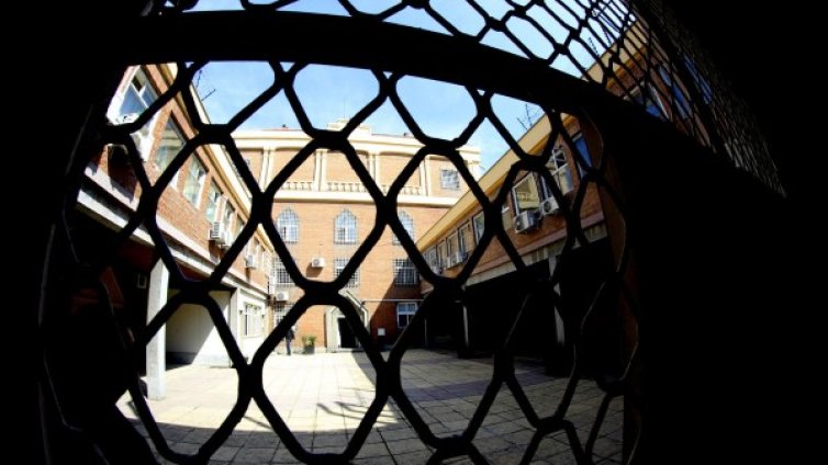 Български затворници: два квадрата свобода!