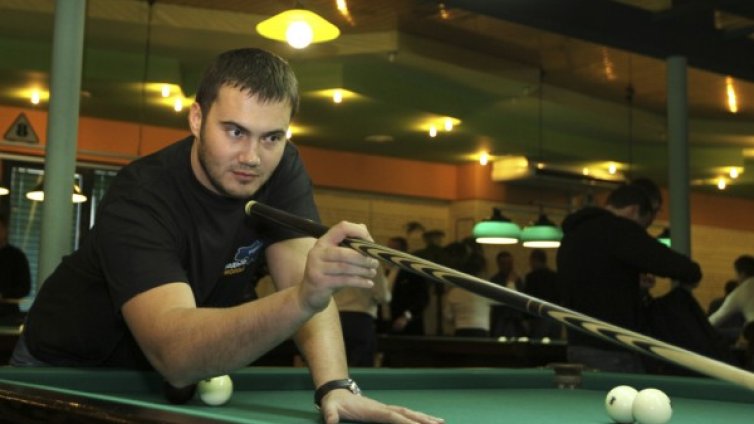 Синът на Янукович се е удавил, потвърдиха украински депутати