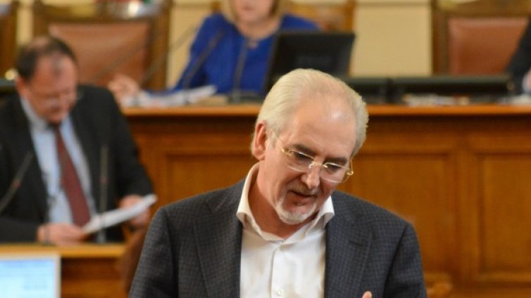 Пак крошета за Сърница в НС: Секундарникът цъка...