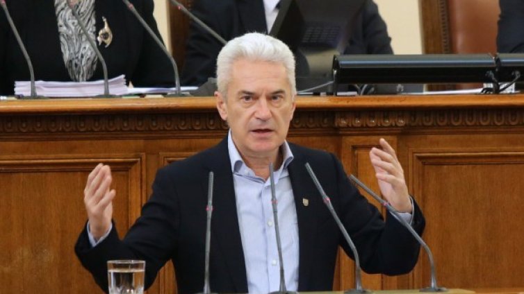Сидеров с призив: Да спрем ученията със САЩ!