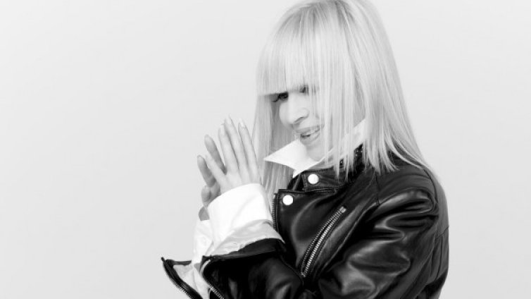 Лили с концерти в Свиленград, Габрово и Ямбол