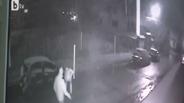 70 автомобила с нарязани гуми в Банско