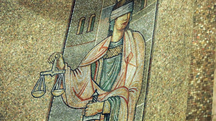 ВАС реши: Правилата за медсестрите в яслените групи в София остават