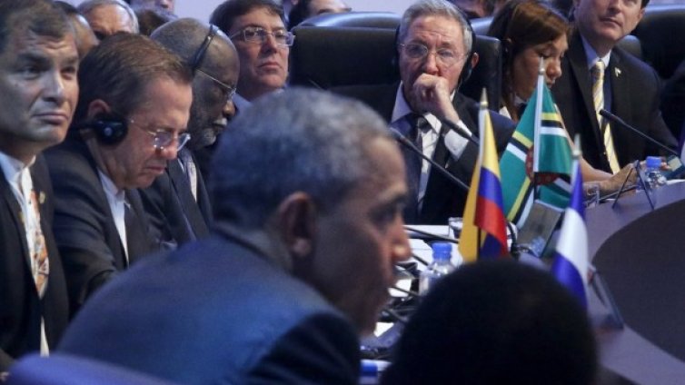 Раул Кастро нарече Обама честен човек