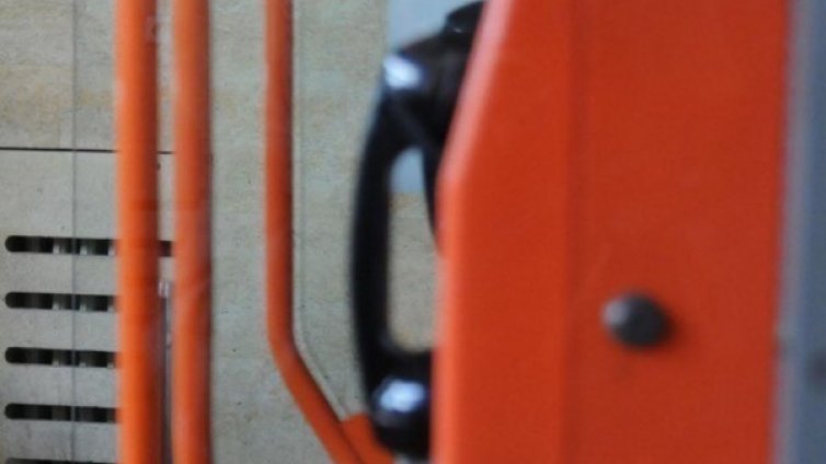 Двама ало измамници спипани в Перник