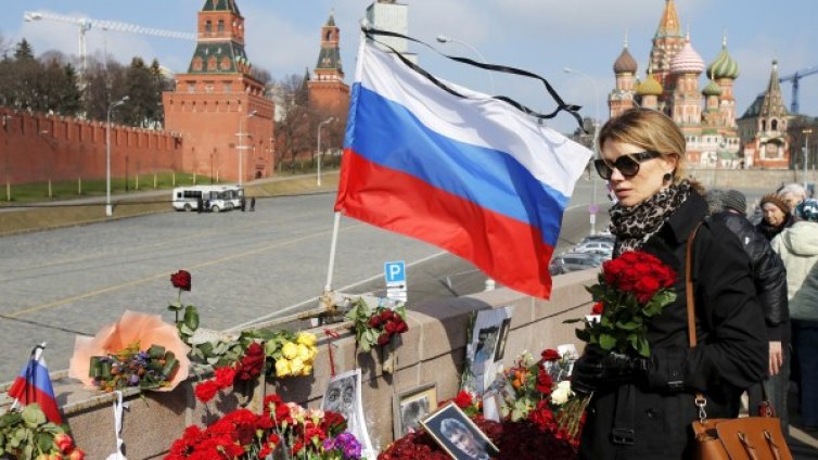 Руски опозиционери искат санкции за журналисти