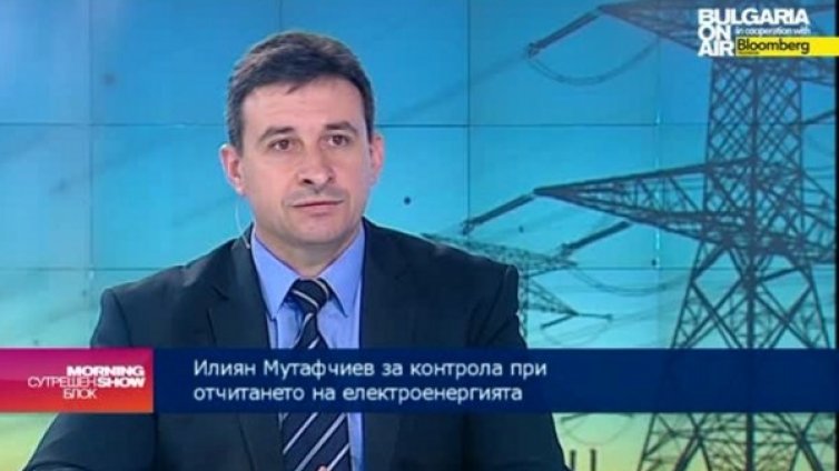 ЧЕЗ подменя 30 000 електромера всеки месец